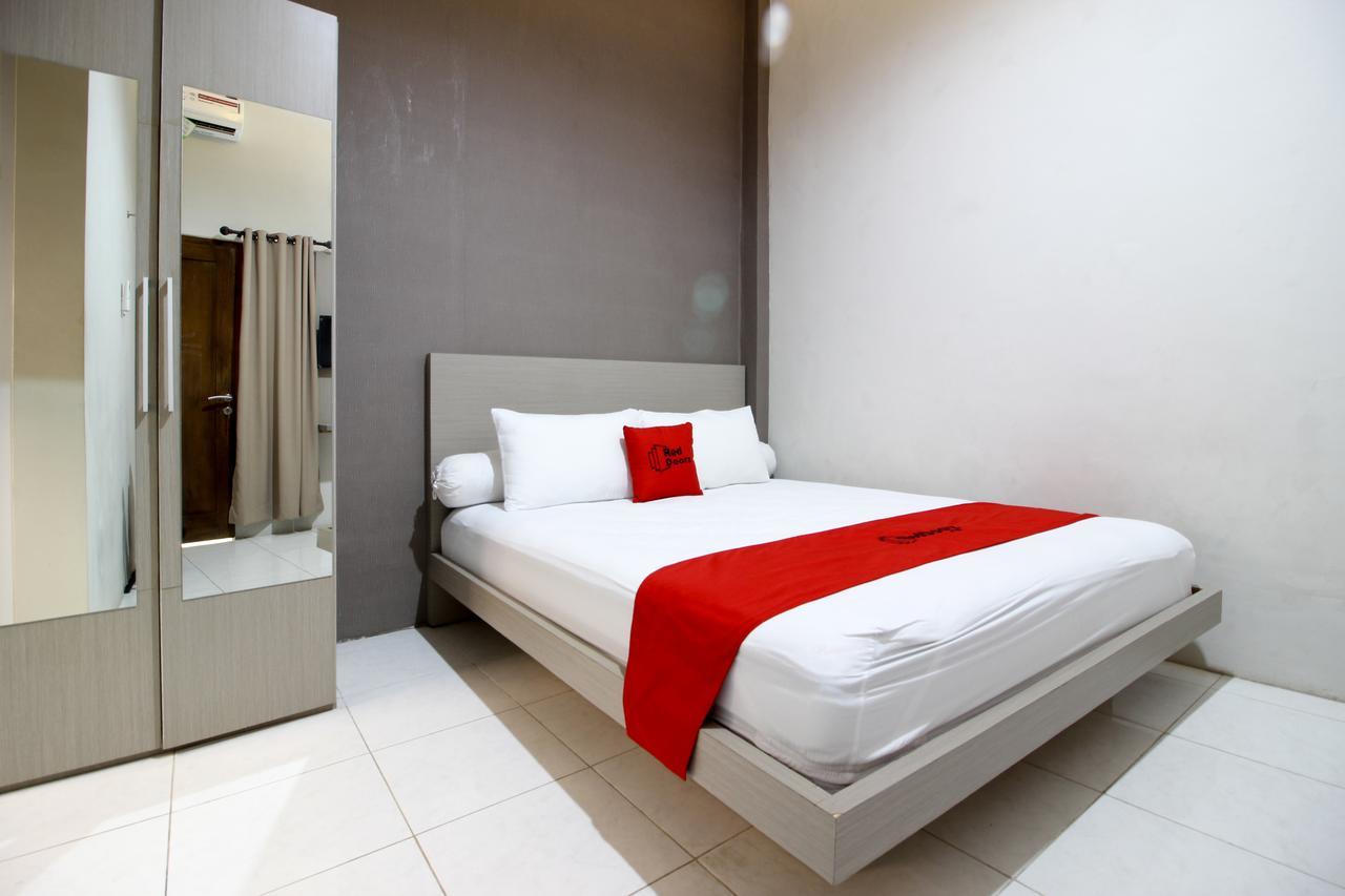 Reddoorz Plus Near Upn Jogjakarta 2 Maguwo Εξωτερικό φωτογραφία